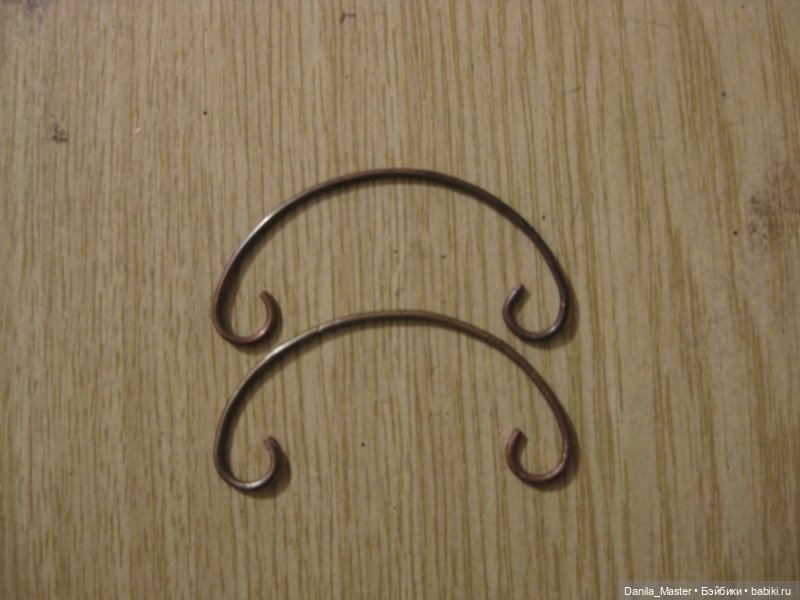 Стол и стулья из проволоки с фотографиями процесса. Часть 2. Стулья