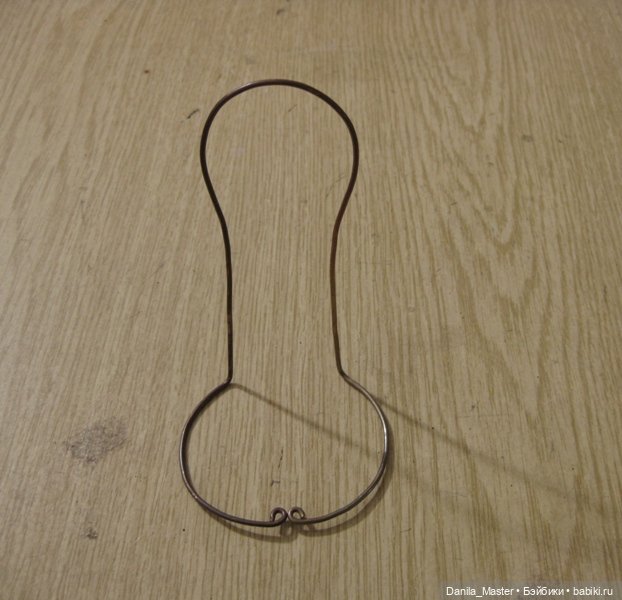 Стол и стулья из проволоки с фотографиями процесса. Часть 2. Стулья