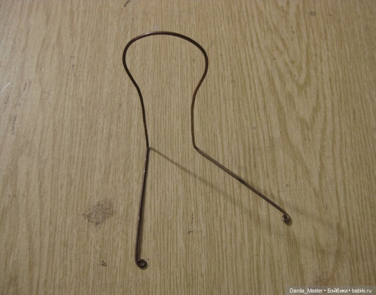 Стол и стулья из проволоки с фотографиями процесса. Часть 2. Стулья (фото 10)