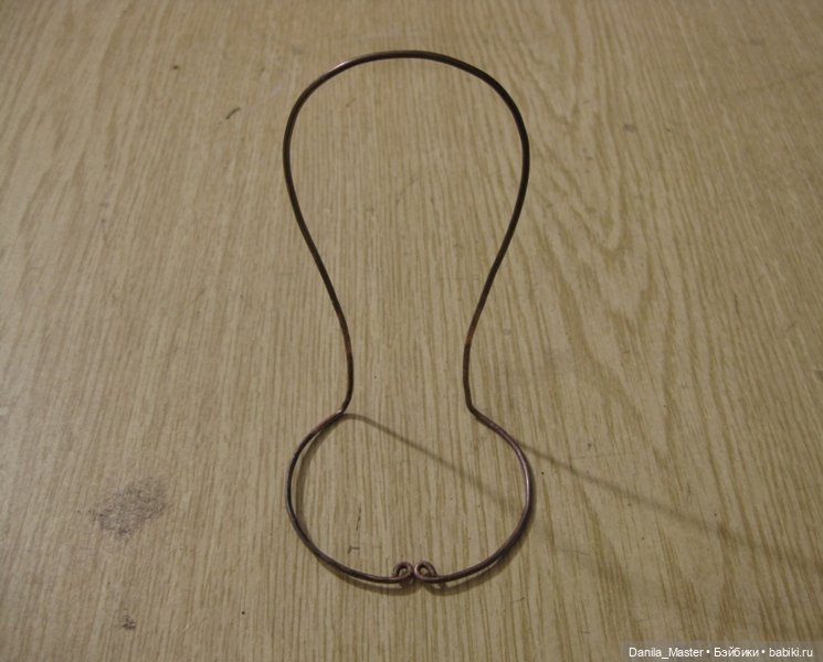 Стол и стулья из проволоки с фотографиями процесса. Часть 2. Стулья