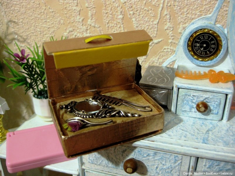 Новогодний подарок. Комплект для туалетного столика (фото 10)