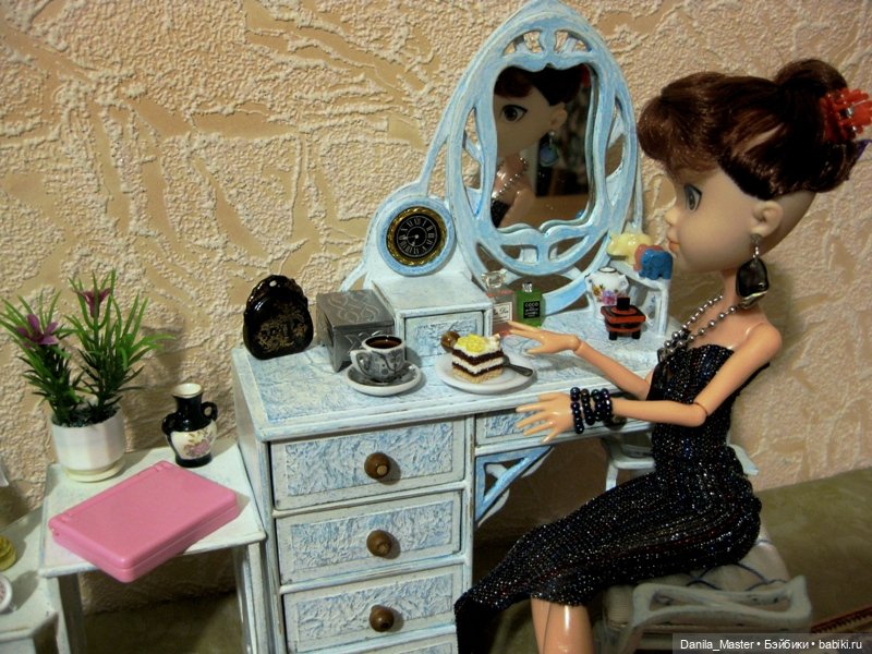 Новогодний подарок. Комплект для туалетного столика