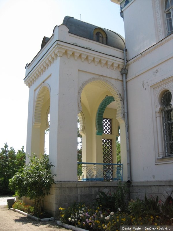 Про лето. Про Крым. Про беду. И про хороших людей. Дача Стамболи