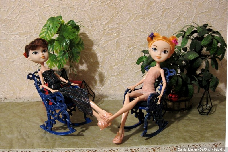 Знакомые стульчики — Мебель для кукол и домиков: фото (фото 9)