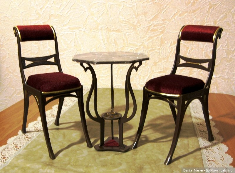 Знакомые стульчики — Мебель для кукол и домиков: фото