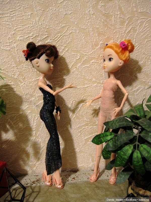 Знакомые стульчики — Мебель для кукол и домиков: фото