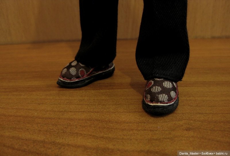 Обновки — Одежда и обувь для кукол своими руками: фото (фото 10)