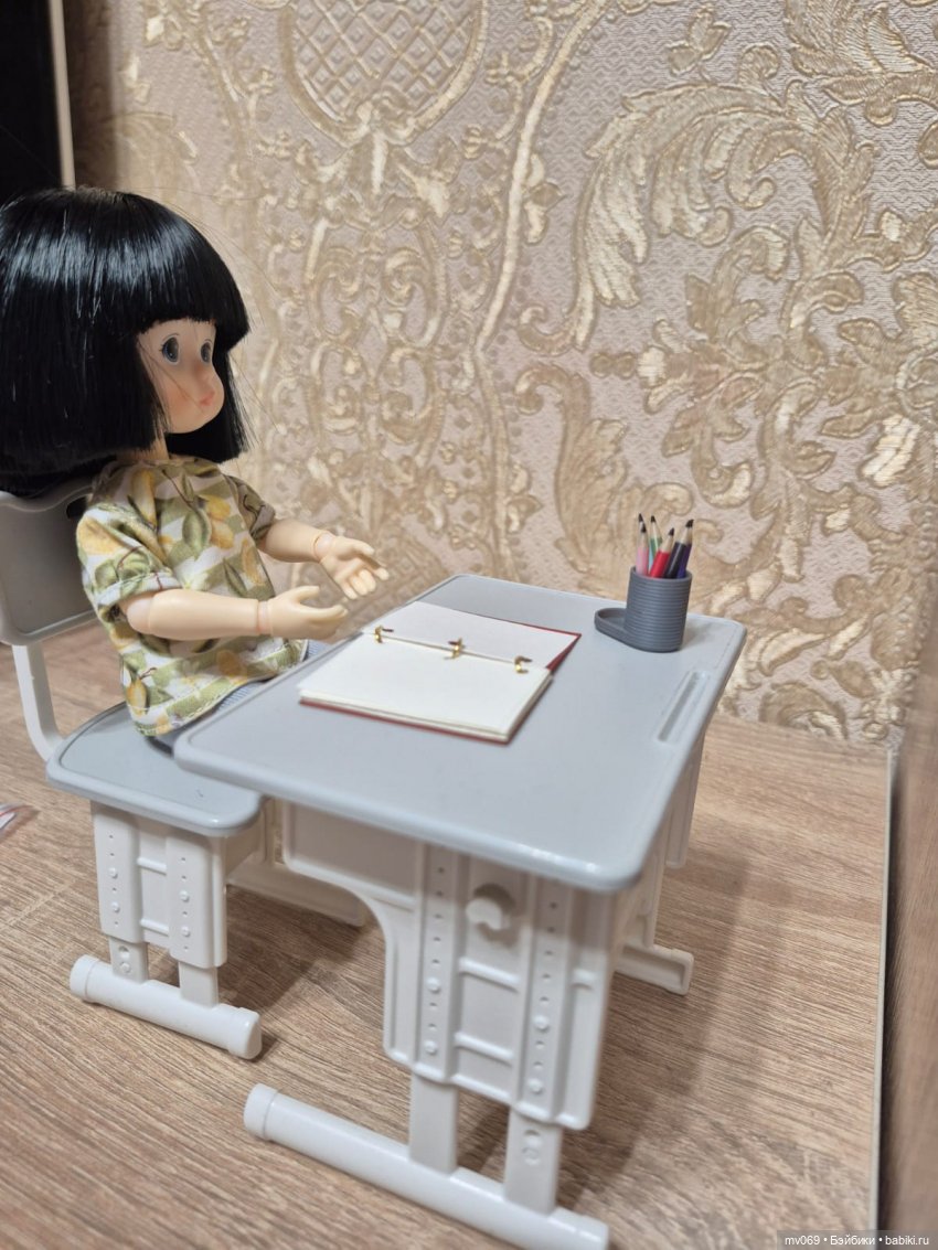 Стол для Диночки — Азиатские виниловые куклы (разное): Китай (фото 6)