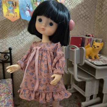 новые вещички для Диночки