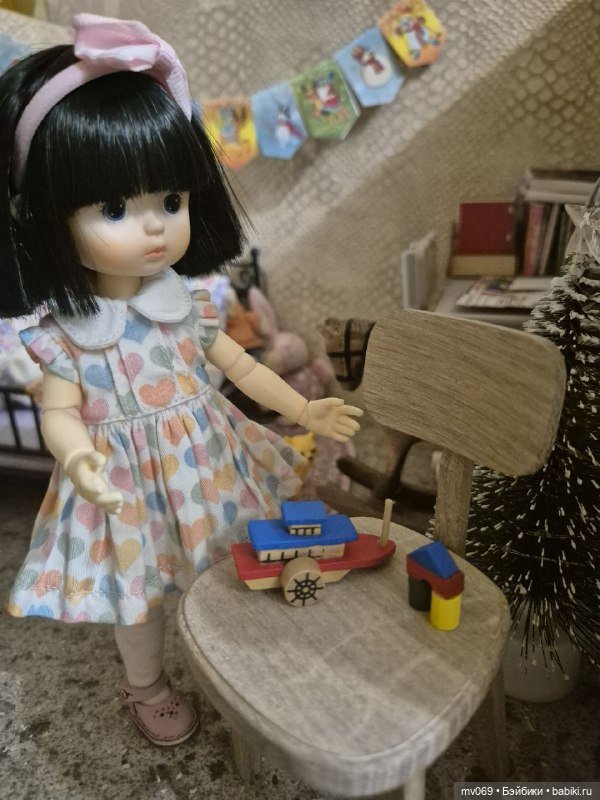 Открываем подарки — Азиатские виниловые куклы (разное): Китай