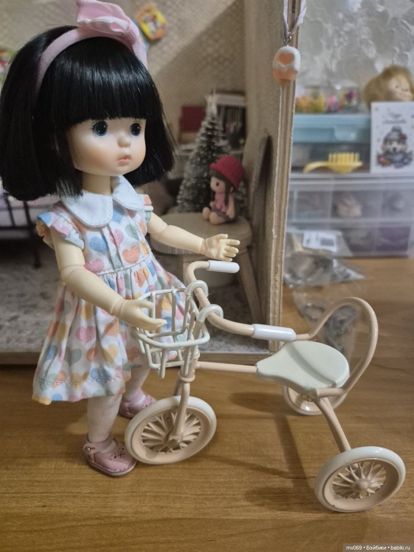 Открываем подарки — Азиатские виниловые куклы (разное): Китай