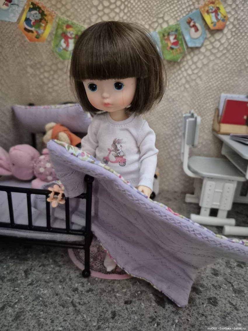 Дома у камина — Азиатские виниловые куклы (разное): Китай (фото 2)