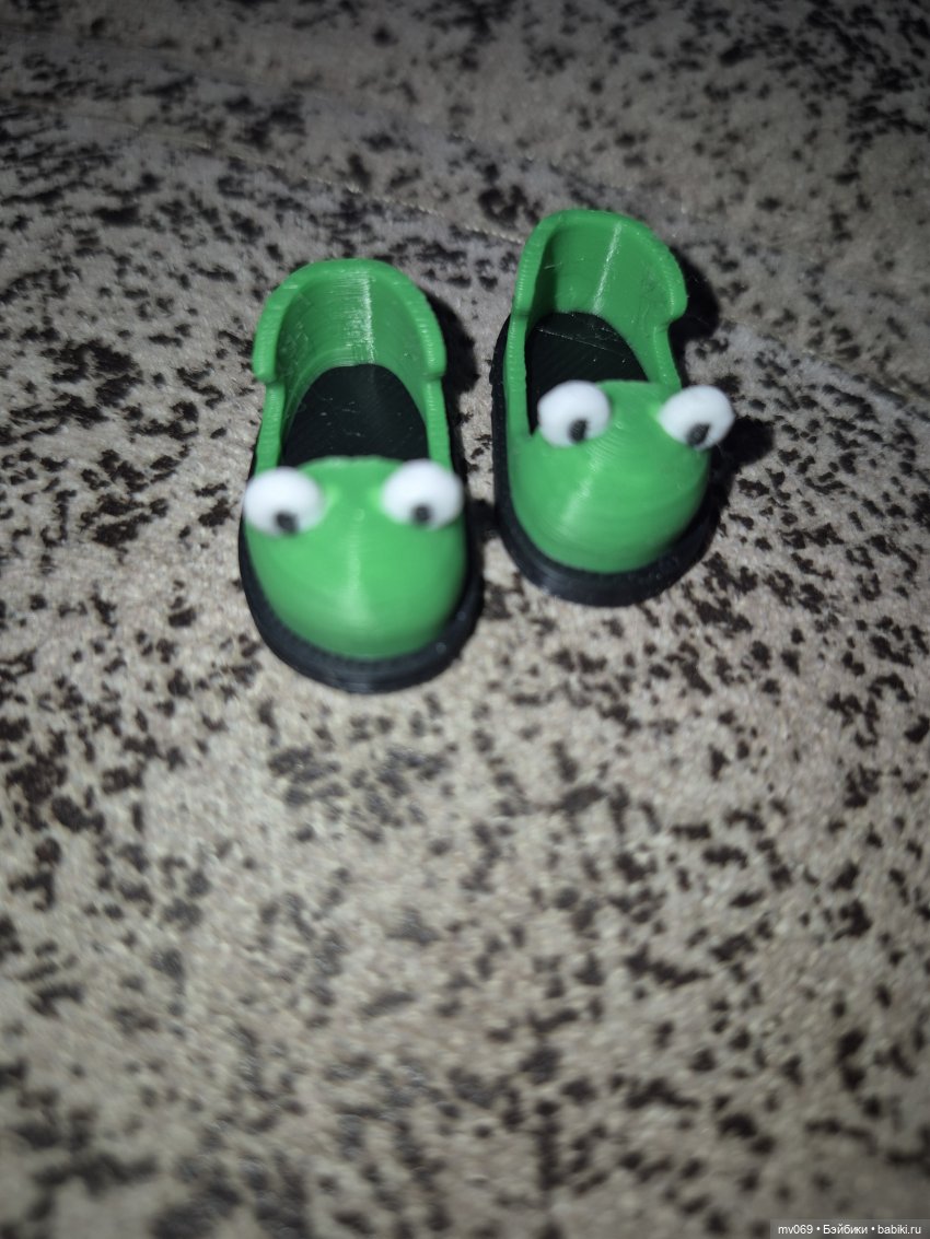 Примерка обновок | Бэйбики Примерка обновок — Азиатские виниловые куклы (разное): Китай (фото 10)