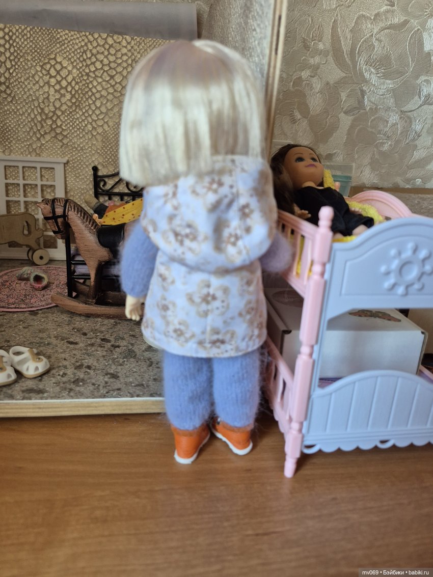 Новая жилеточка — Азиатские виниловые куклы (разное): Китай (фото 2)