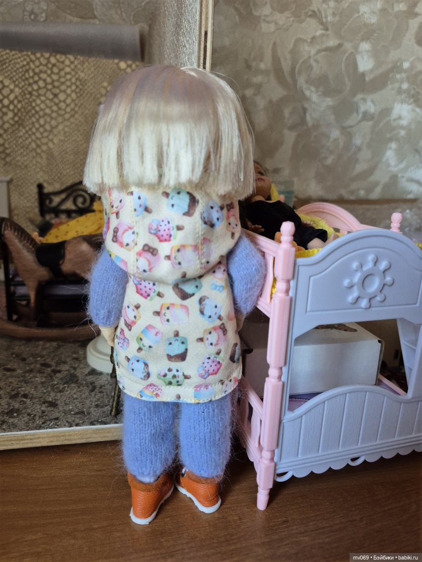 Новая жилеточка — Азиатские виниловые куклы (разное): Китай (фото 6)