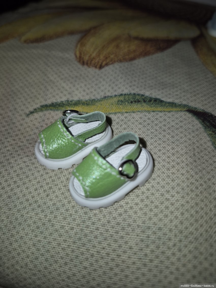 Обувные обновки | Бэйбики Обувные обновки — Азиатские виниловые куклы (разное): Китай (фото 3)