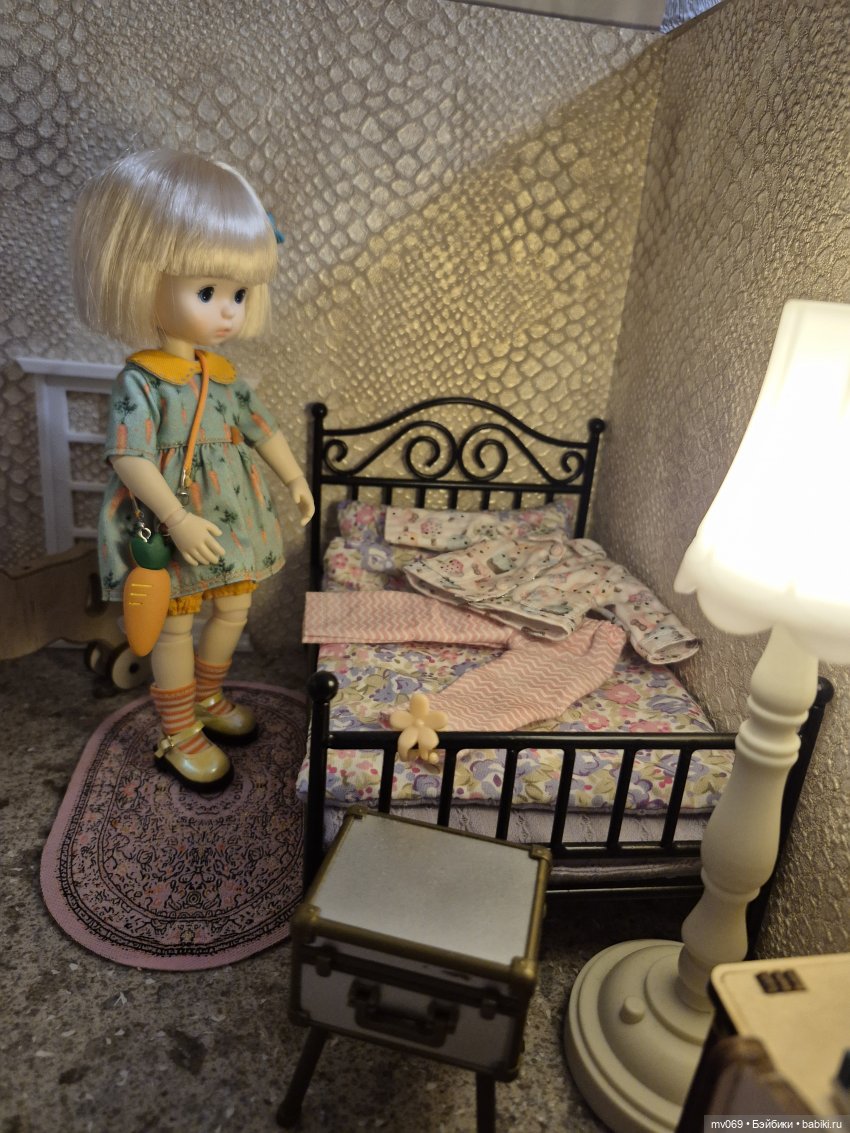 Спокойной ночи, Диночка — Азиатские виниловые куклы (разное): Китай (фото 2)