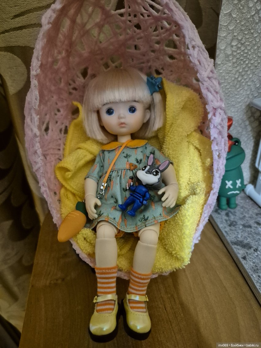 Спокойной ночи, Диночка — Азиатские виниловые куклы (разное): Китай