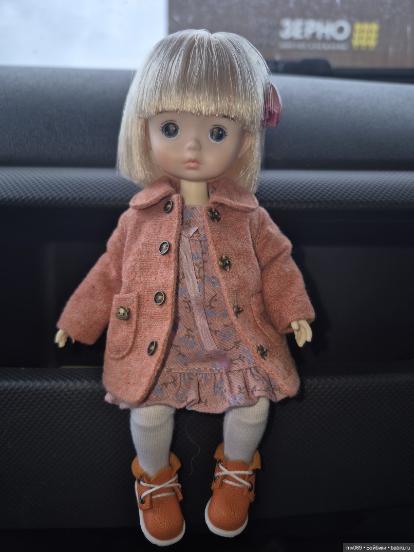 Прогулка Диночки в лесу — Азиатские виниловые куклы (разное): Китай (фото 2)