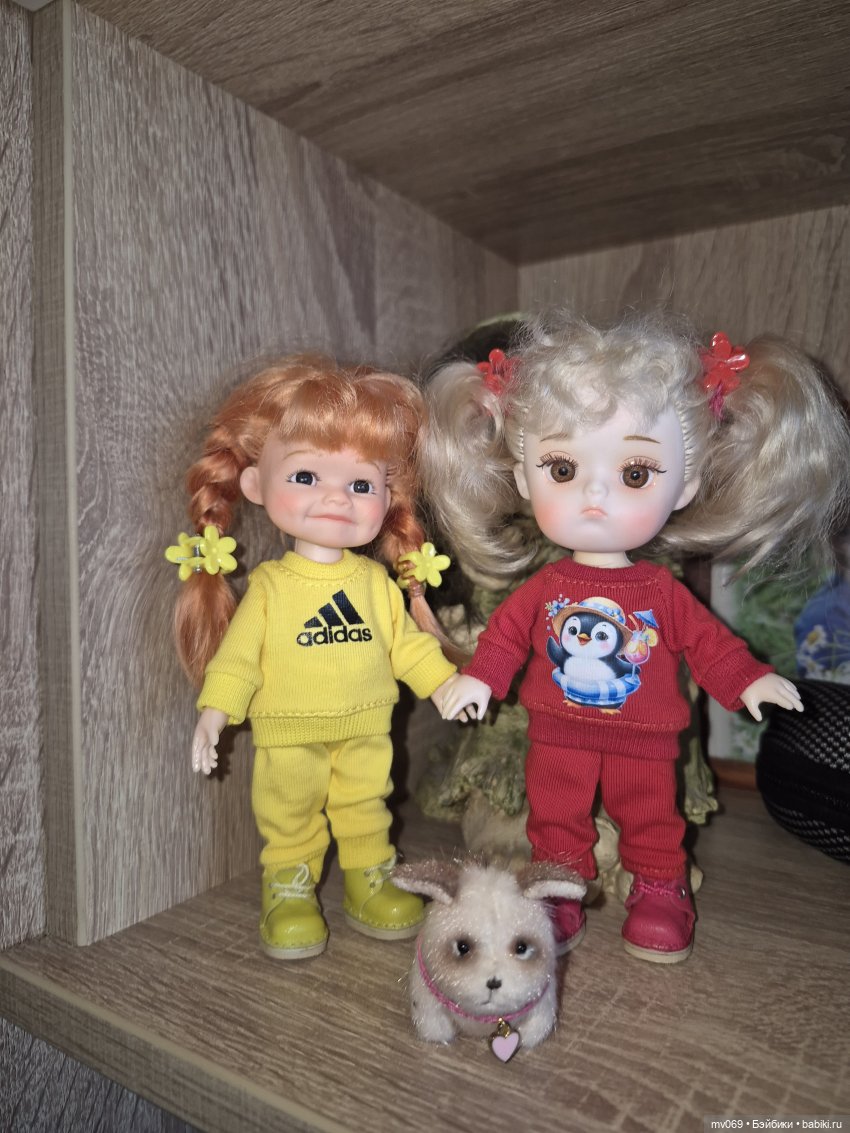 Обновки для Нины и Анфисы