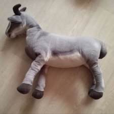 Замечательная большая коза