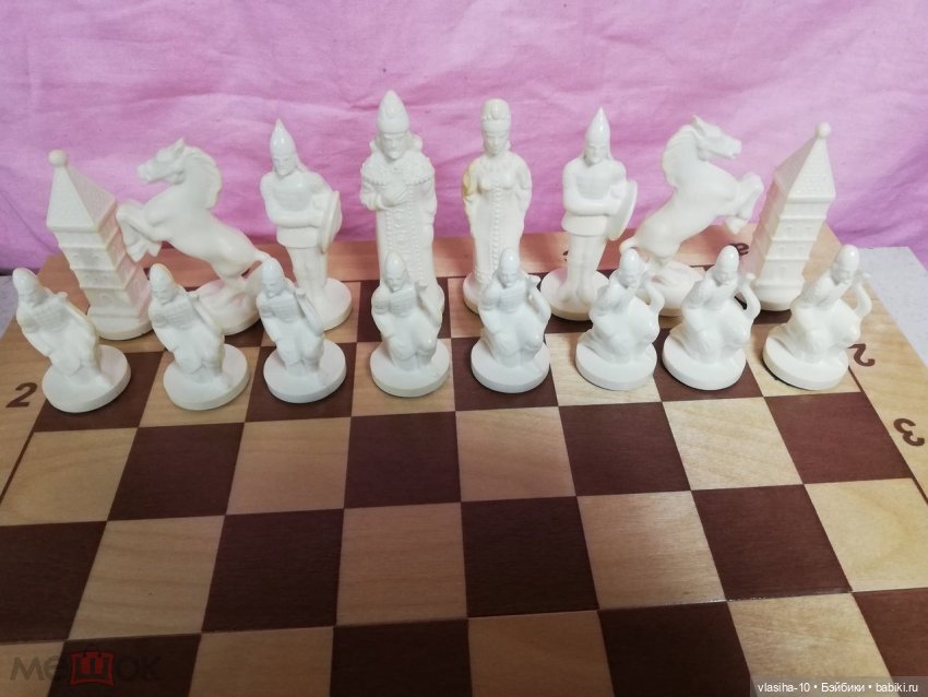 Сувенирные шахматы — Культура