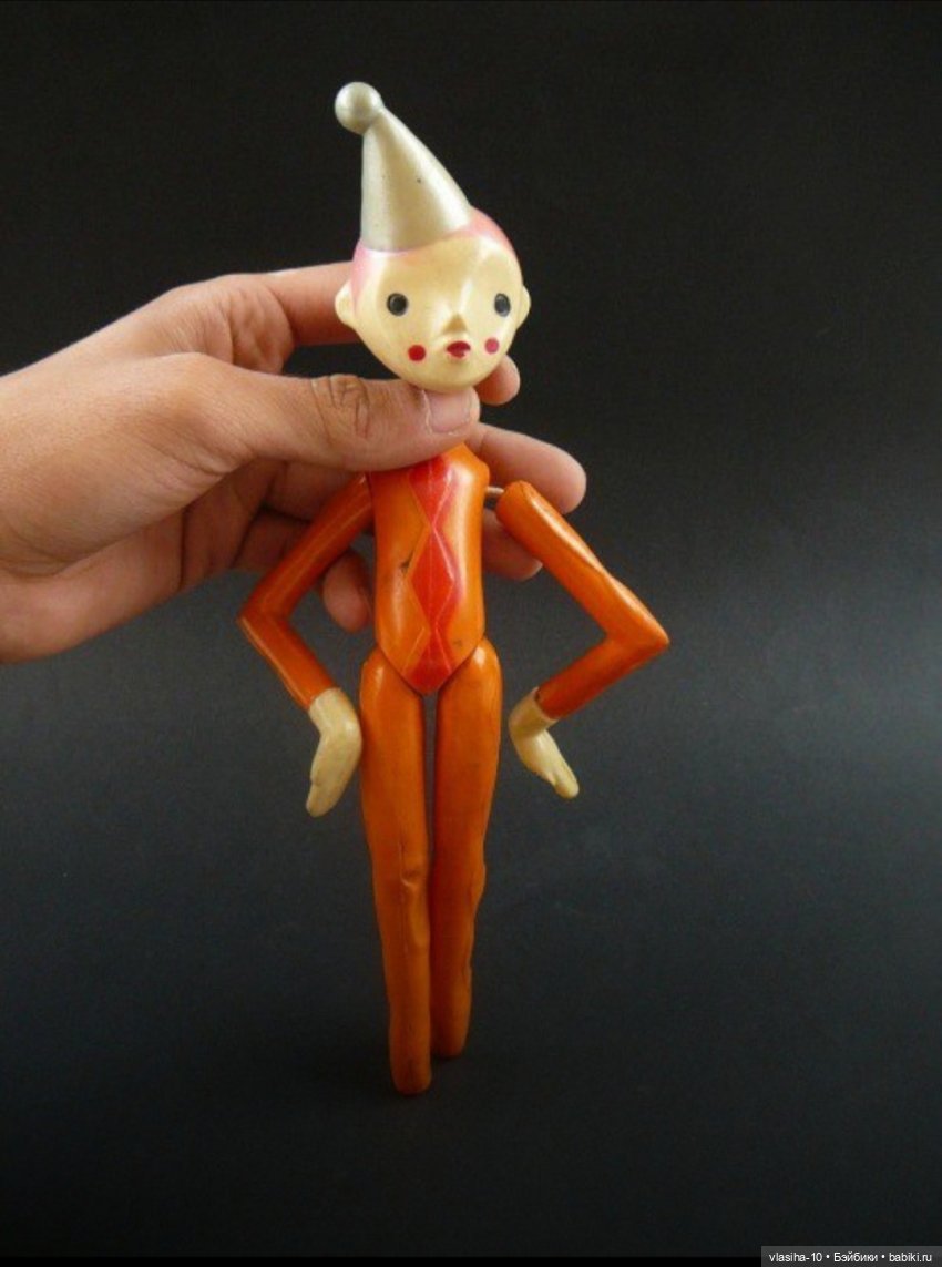 Сижу верхом, не знаю на ком