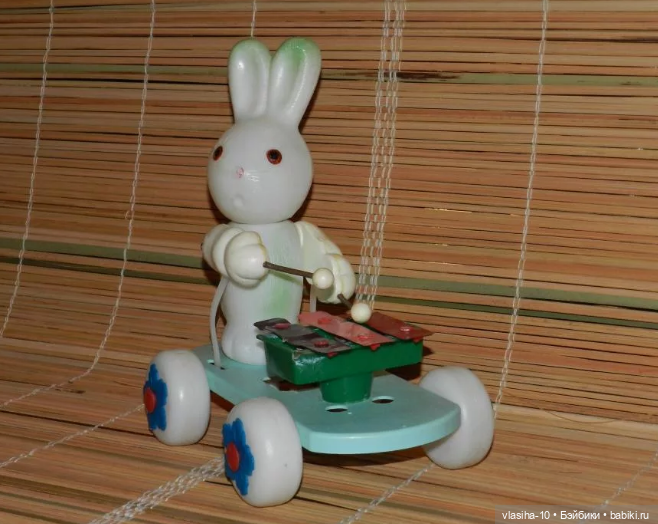 Игрушки -каталки СССР — Игрушки СССР и советского детства: резиновые (фото 6)