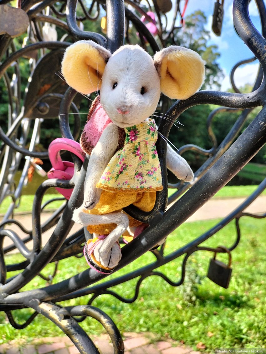 Маленькая Джуди на отдыхе (фото 4)