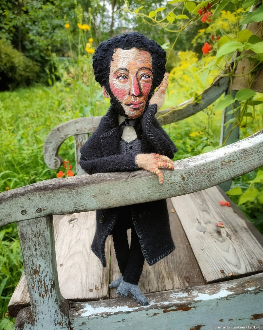 Куклы и броши Ольги Балабановой