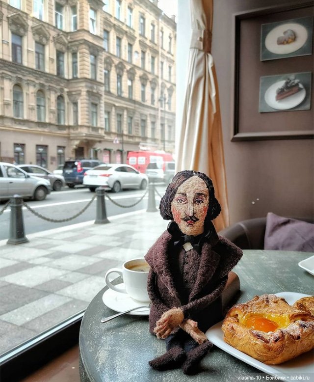 Куклы и броши Ольги Балабановой