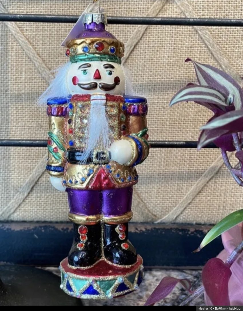 Ёлочные игрушки Джея Стронгоутера