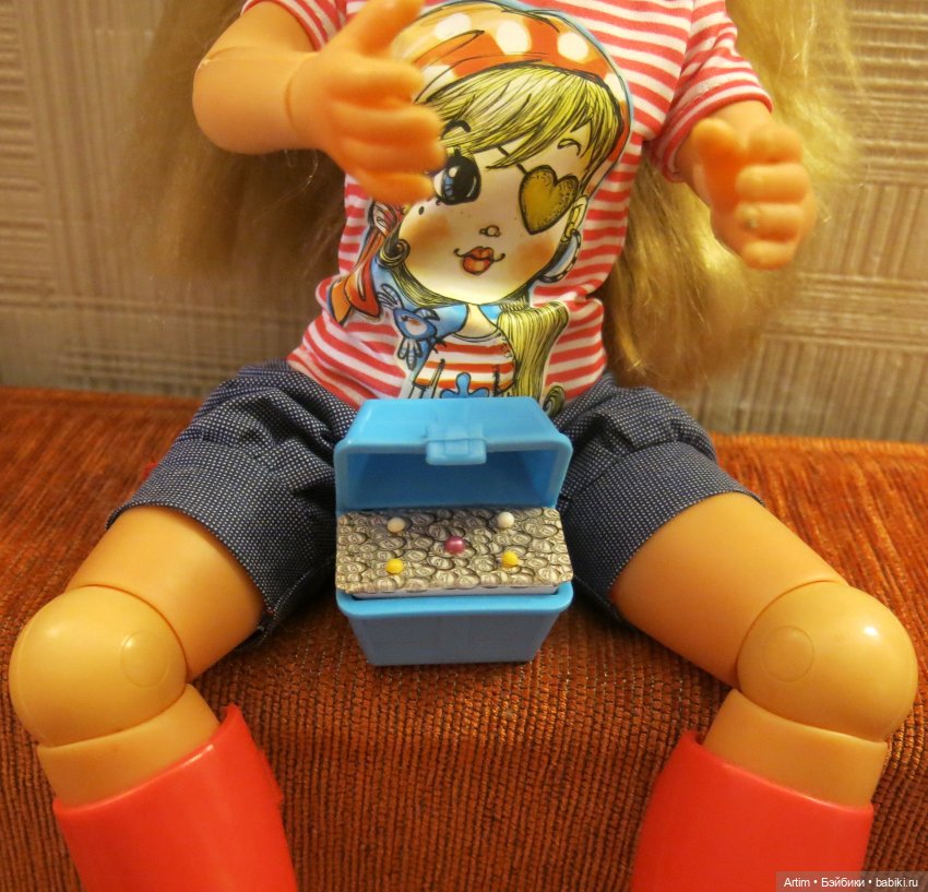 Нэнси Фамоса, девочки-пиратки (фото 5)