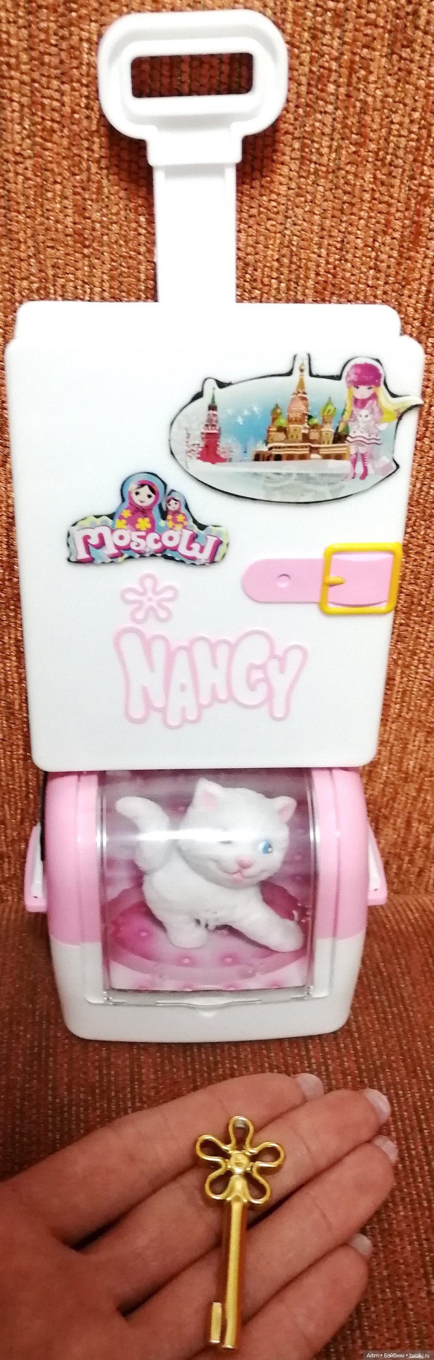 Нэнси Фамоса, путешественница, Россия, Москва