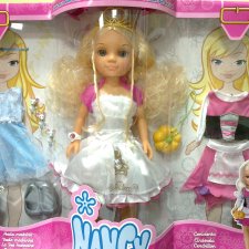 Нэнси Фамоса, Золушка + 2 маскарадных костюма