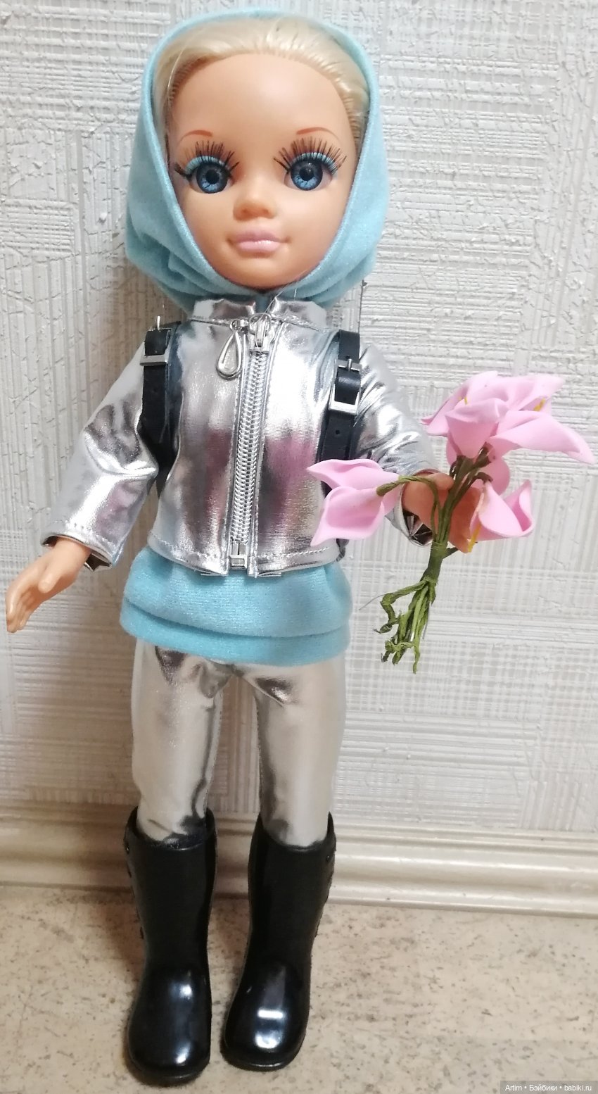 Нэнси Фамоса, переживаем карантин