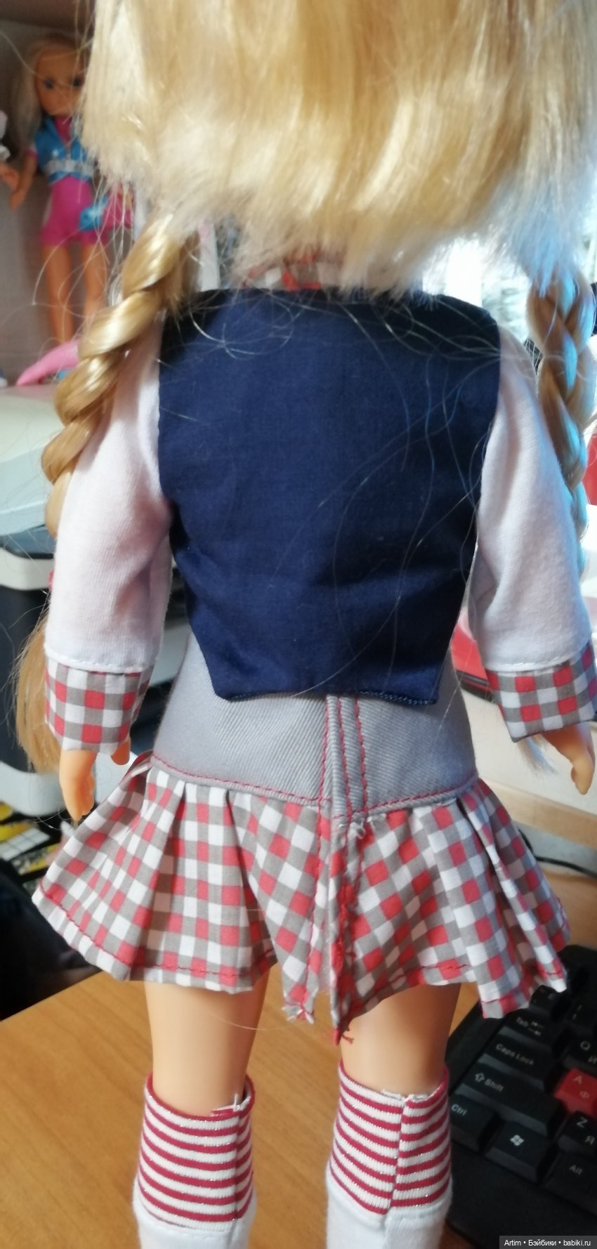 Нэнси Фамоса, в колледже — Куклы Nancy Famosa (Ненси Фамоза): коллекционные перевыпуски (фото 9)