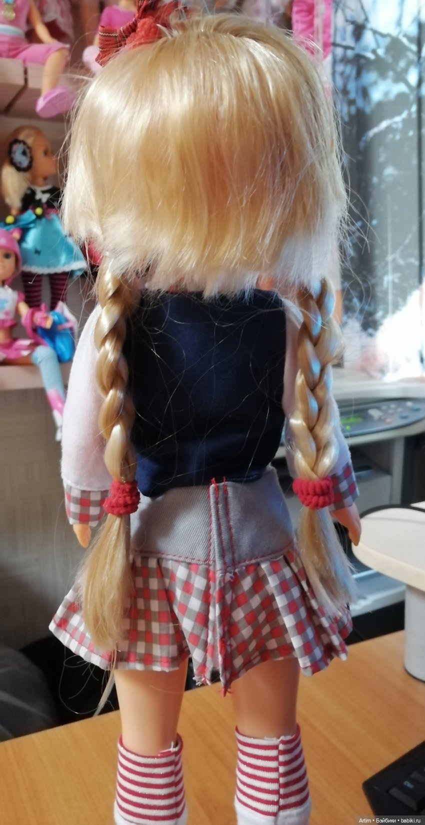 Нэнси Фамоса, в колледже — Куклы Nancy Famosa (Ненси Фамоза): коллекционные перевыпуски (фото 5)