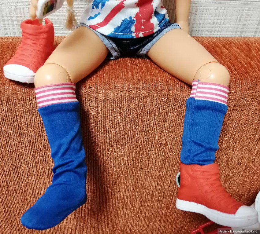 Нэнси Фамоса, Игровой набор путешествие куклы Нэнси на мотоцикле в Лондон (фото 9)