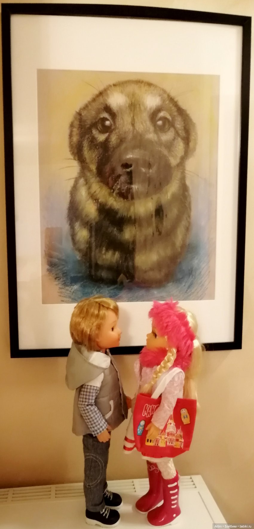 Нэнси и Лукас, Фамоса, Художественная выставка