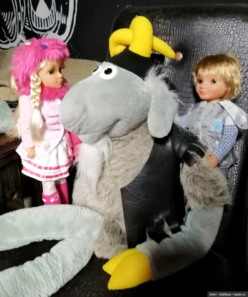 Нэнси и Лукас, Фамоса, Художественная выставка