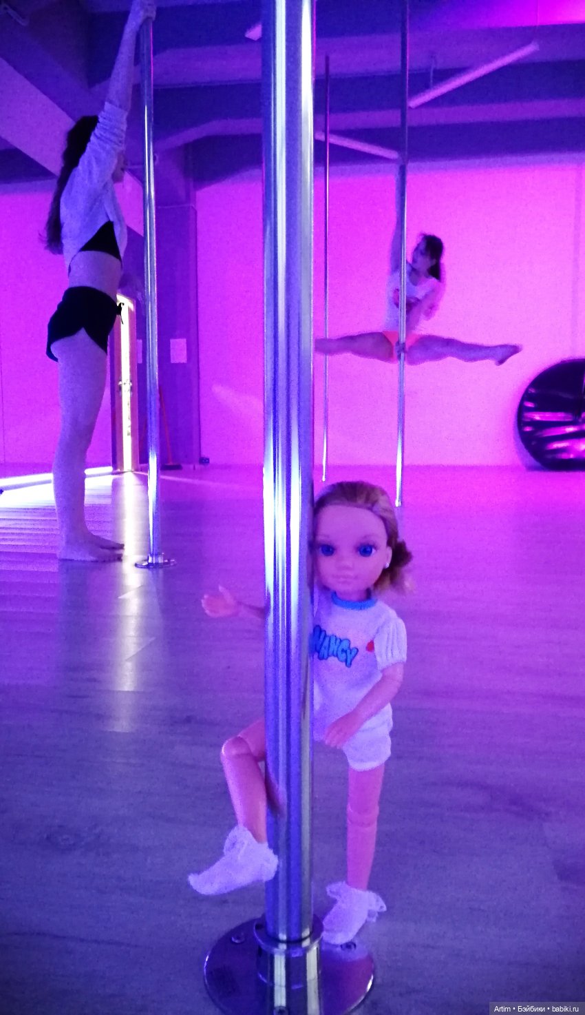 Нэнси Фамоса, необычный День рождения (фото 10)