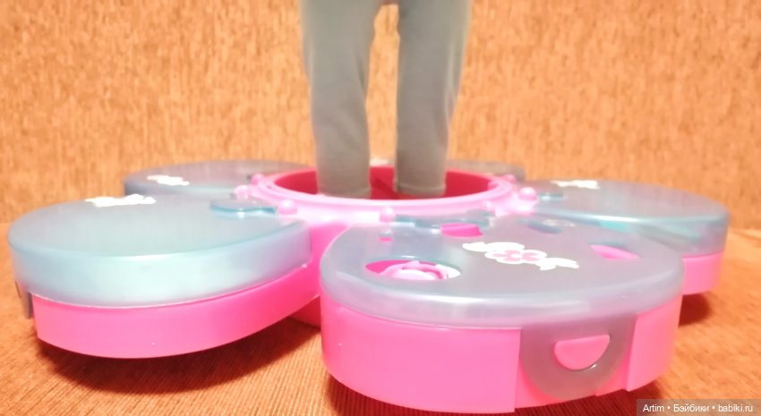 Нэнси Фамоса, дизайн-студия