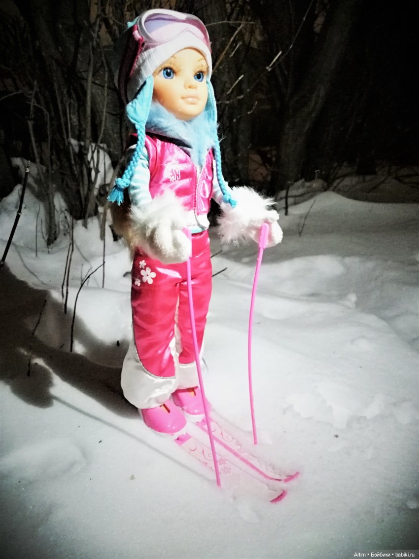 Нэнси Фамоса, Лыжница, Зимняя красавица