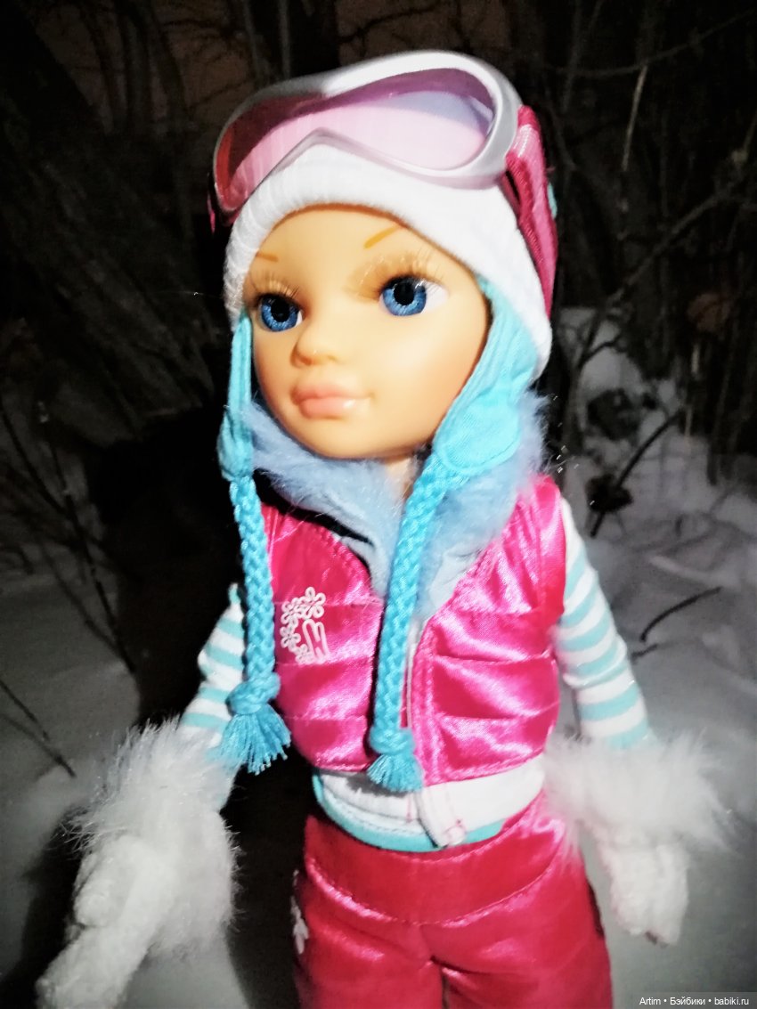 Нэнси Фамоса, Лыжница, Зимняя красавица (фото 10)