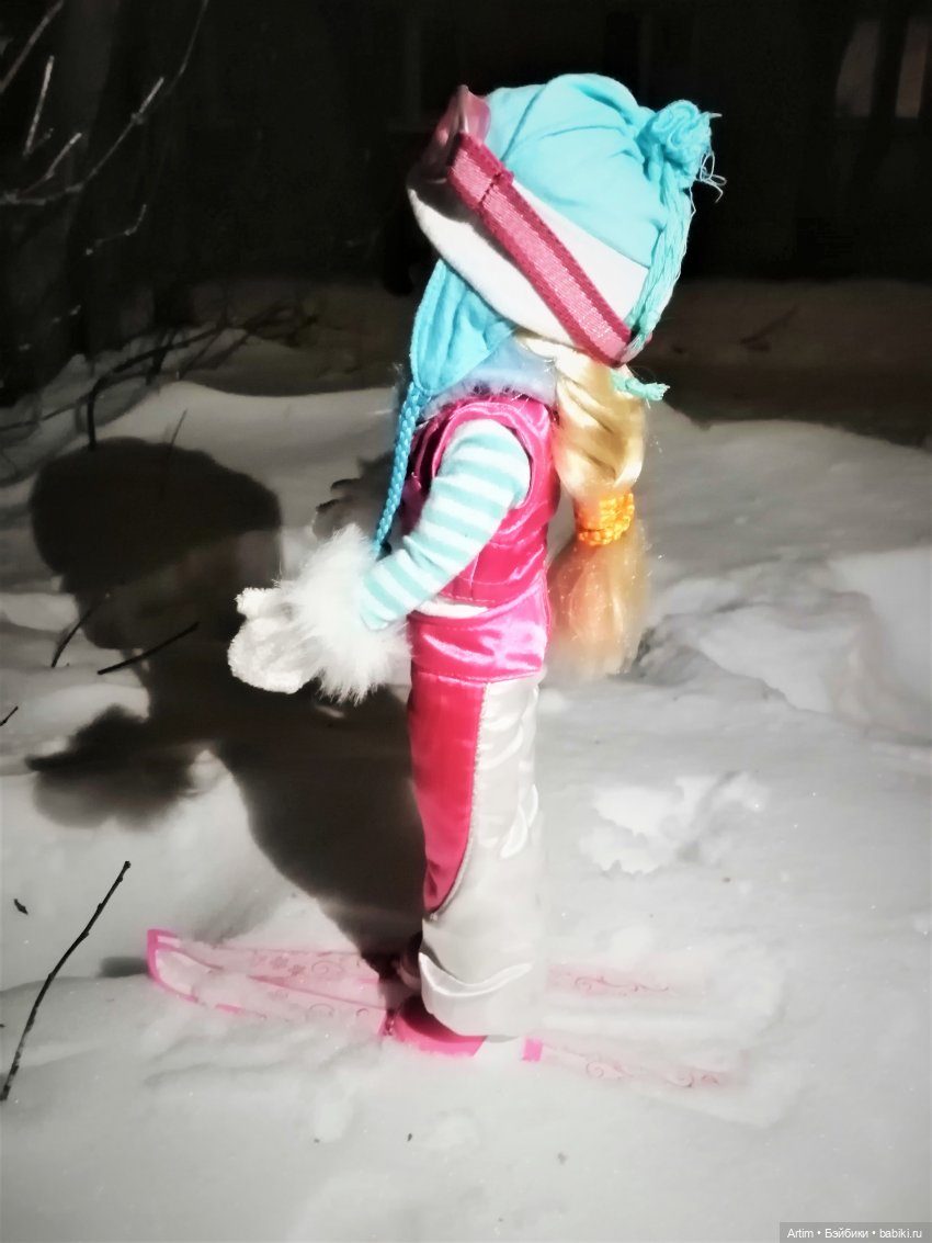 Нэнси Фамоса, Лыжница, Зимняя красавица