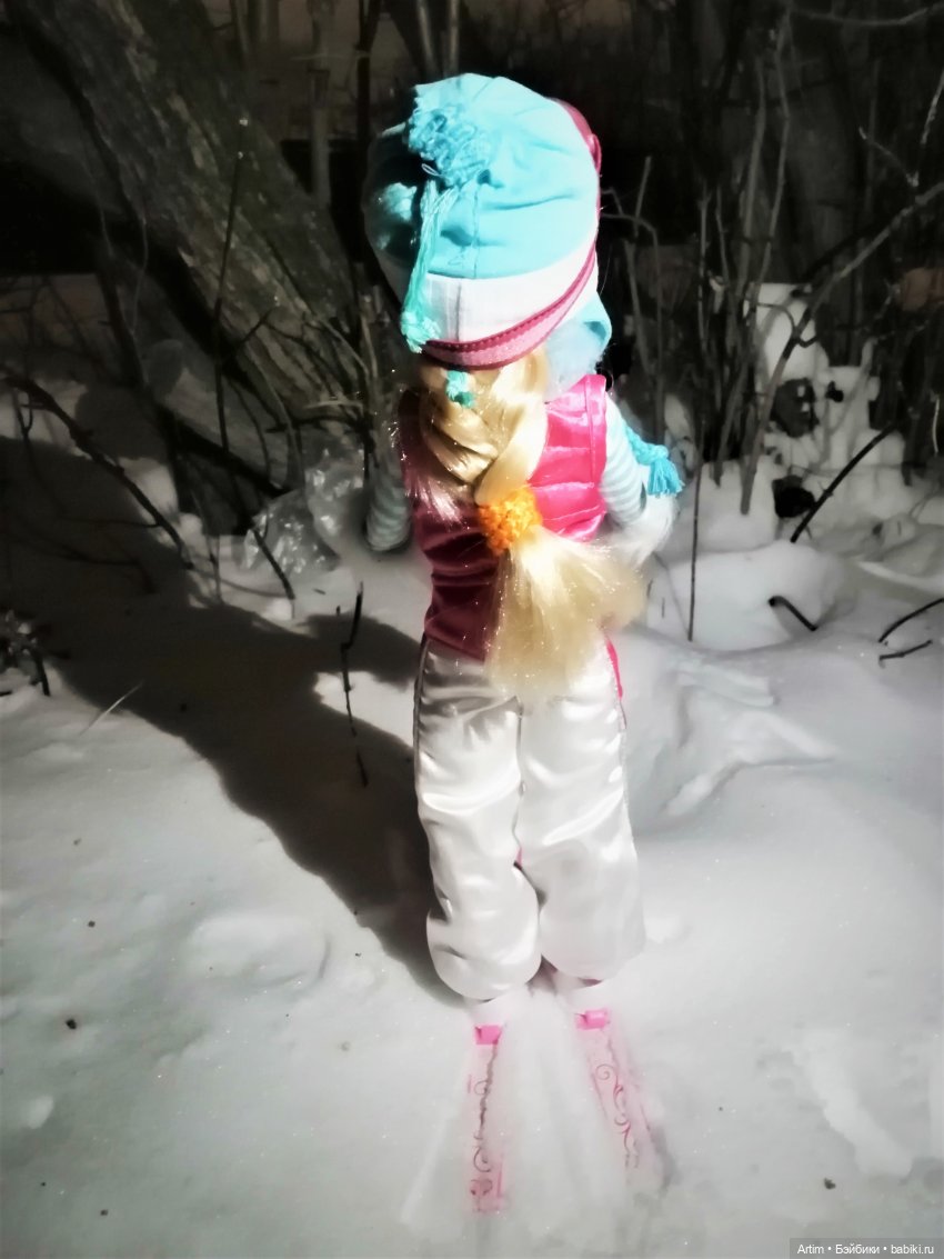 Нэнси Фамоса, Лыжница, Зимняя красавица