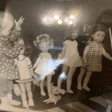 Откуда??? Ну откуда берётся эта любовь к куклам?