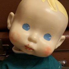 Меня любит Кукольный Бог?