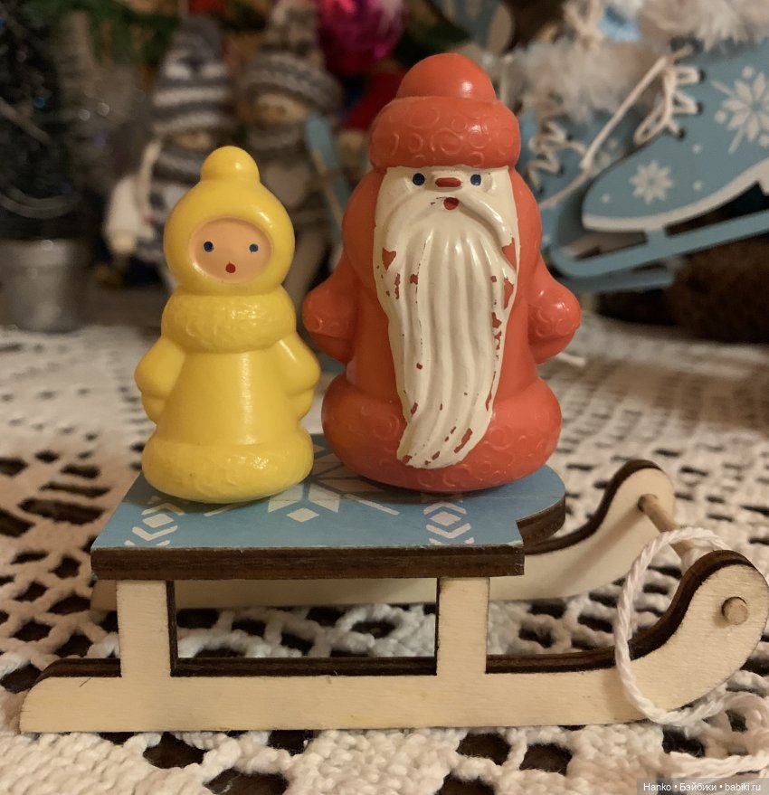 Зима. Пора наряжать ёлку 😊